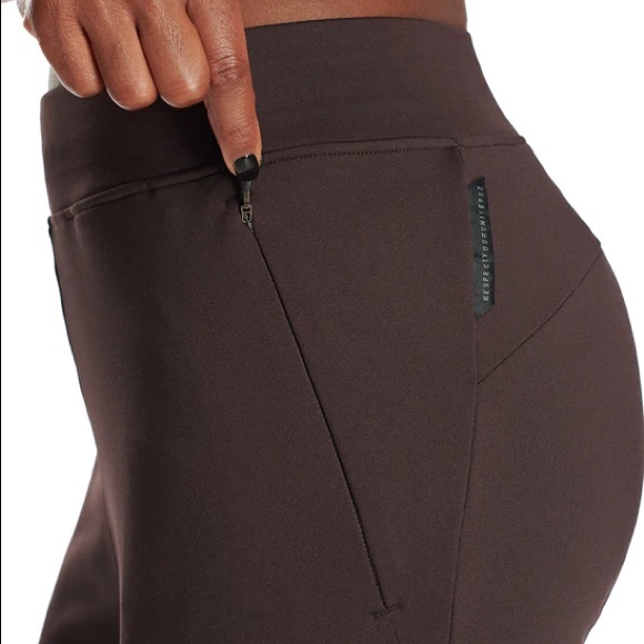 RYU Everywear Slim Pant - Picture 1 of 7